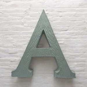 LETTER A WALL HANGING METAL PREOWNED